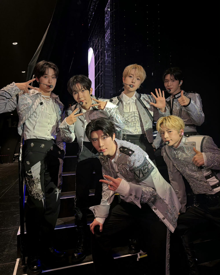 开元棋牌app- 巴特勒强行冲击内线成功 