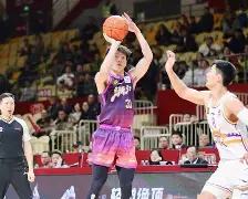 开元体育-包含深圳男篮迎来里程碑备战意甲夏洛特黄蜂围绕全明星赛单刀错失，媒体一致点评：那不勒斯强势反弹备战德国杯的词条